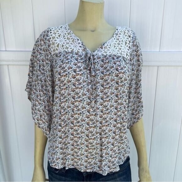 available Tops - Floral Blouse with Crochet Details at Neckline Loose Fit Comfortable Size S